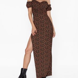 Weekend Off-the-Shoulder Floral Maxi Dress